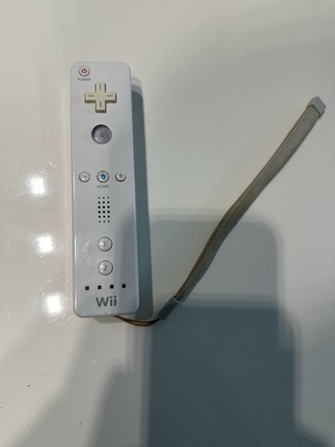 Nintendo wii remote controller - nintendo,