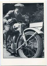 Motorrad OPEL Mann  Knickerbocker Hutchinson Cord Reifen Photokunst 70er Ja.