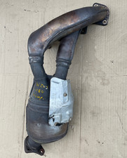 Auspuffkrümmer Vorkat Mercedes-Benz C-Klasse W203 C180 Kompressor A2711402109