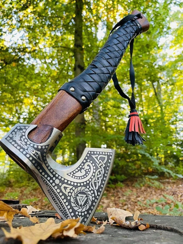 Wikingeraxt mit lederscheide - mit,