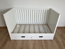 Baby-/Kinderbett von IKEA Modell Stuva mit Schubladen 60x120cm