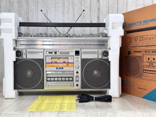 Hitachi trk 8290 - hitachi, ghettoblaster