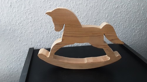 Holzfigur schaukelpferd 100 - holzfigur,