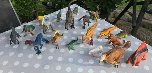 Dinosaurier spielzeug konvolut - spielzeug,