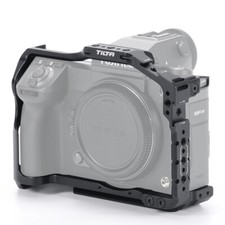 Tilta Full Camera Cage Camera Holder Rig TA-T62-FCC-B For Fujifilm GFX100 II DE