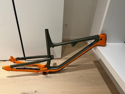 Rocky mountain instinct - mountain, carbon