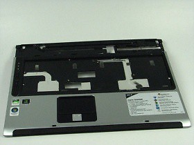 Gehäuse oben mit touch pad - oben,