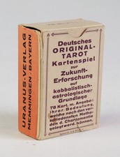 Deutsches Original-Tarot Kartenspiel zur Zukunft-Erforschung. Uranus-Verlag.