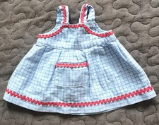 süsses altes Schürzenkleid