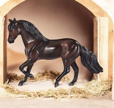 Breyer Stablemates Bay Paso
