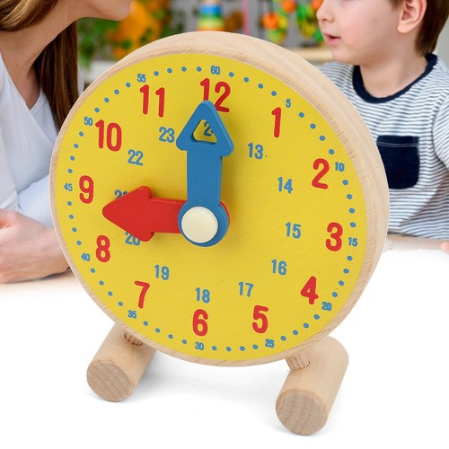Lernende kinderuhr aus holz - lernende,