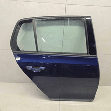 5G4833056AD Postamt. Rechts