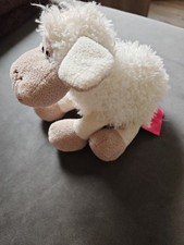 Weißes Schaf Kuscheltier