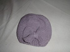 Kinder- Mütze  flieder, Schurwolle, mit Schleife  Gr. 80 - 86, handgestrickt