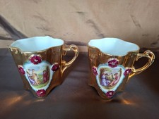 2 alte Sammeltassen Kaffee