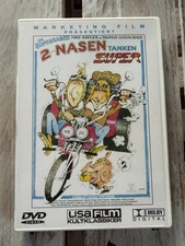 Zwei Nasen tanken Super