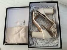 Badgley Mischka Finesse Damen-Sandale mit Absatz, elfenbeinfarbener Satin, 9 MP4