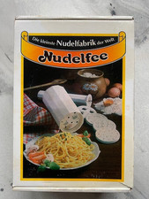 NUDEL-FEE mit diversen