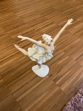 Wallendorf Porzellan Figur Tänzerin Ballerina 24 cm Pirouette