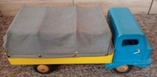 Alter DDR Spielzeug  LKW aus