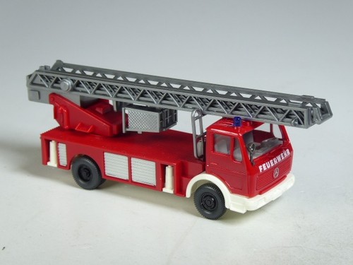 Wiking mercedes - wiking,