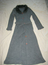 VINTAGE Strickmantel BODENLANG grau Kunstpelzkragen TENDANCE Paris Gürtel 36 38