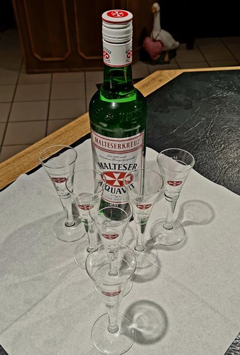 Malteser gläser 0 - +, 0,7l
