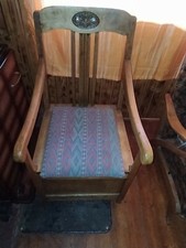 antiker Stuhl Sessel EICHE massiv mit Brennholzfach Brennholz echtholz