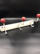 Garderobenleiste Garderobe Hakenleiste Metall 3 Haken mit Kugeln Rot Vintage