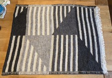 Opus Apeppa Schal Wollschal Strick grau weiß geometrische Muster ca. 70x180 cm