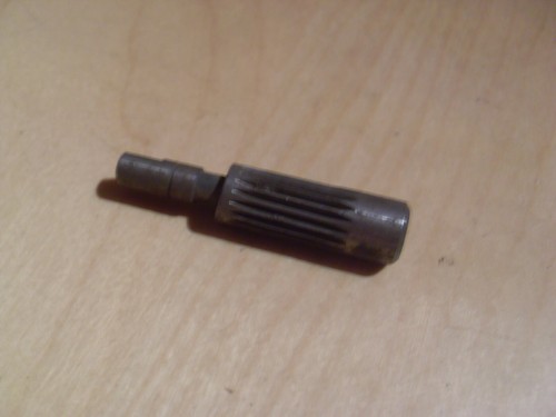 ölpumpenkolben dolmar 103 105 - Ölpumpenkolben,