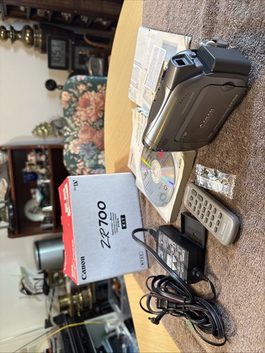 Canon digital video camcorder - digital,