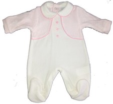 Strampler Einteiler rosa mit Kragen und Spitze aus kuscheligem Velour Taufe Baby