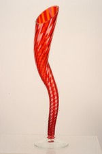 Vase geschwungen in ROT