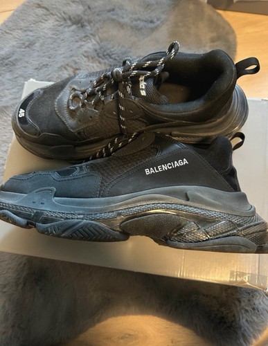 Balenciaga triple black - balenciaga,