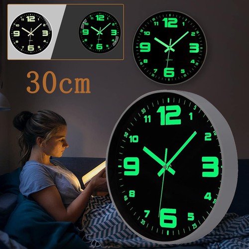 Leuchtende wanduhr ohne - leuchtende,