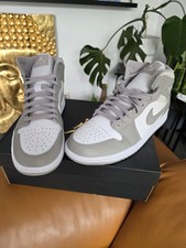 Nike Air Jordan 1 Mid