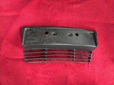 BMW E34 51111934337 - Gitter 5er Kennzeichenhalter original BMW Artikel Original