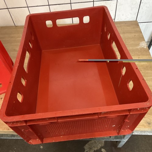 Rote kunststoff stapelkiste - kunststoff,