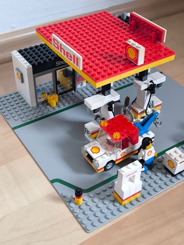 Lego town shell - lego, service