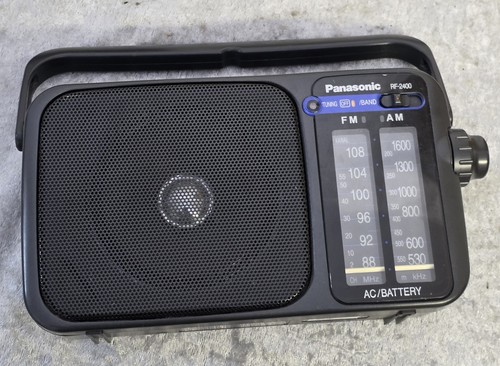 Panasonic rf2400 radio - panasonic, ukw/mw