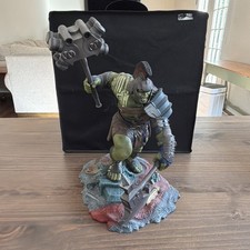 Diamond Select Toys Marvel