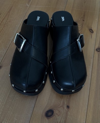 Zara clogs schwarz nieten - zara,clogs,schwarz,,
