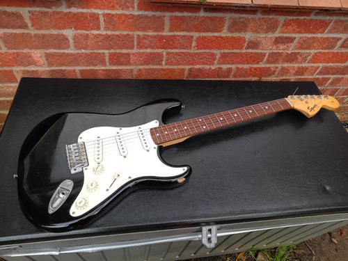 Squier fender strat affinity - fender,