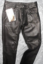 1241 W32 BOCKLE NO ASS BAGS