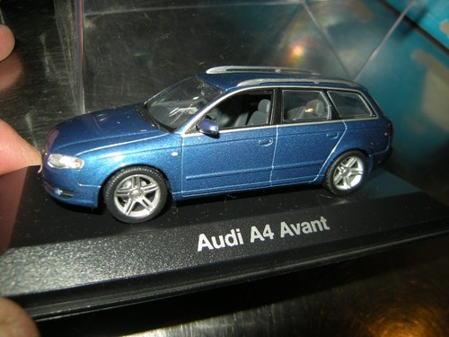 Minichamps audi a4 - minichamps,
