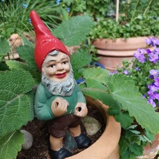 Alter Gartenzwerg, Heissner, 1960er Jahre, freundlich, kl. Serie 21cm Höhe, Gnom