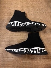 Balenciaga Speed Trainer Logo