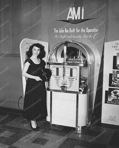 Juke box photo - ami, 8