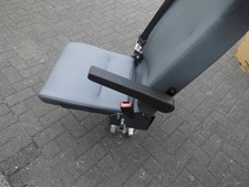 1 EASY LEG System SITZ für Behindertentransport. Für Wohnmobilumbau geeignet.